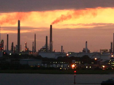 Mercury losses from the chlor-alkali industry 